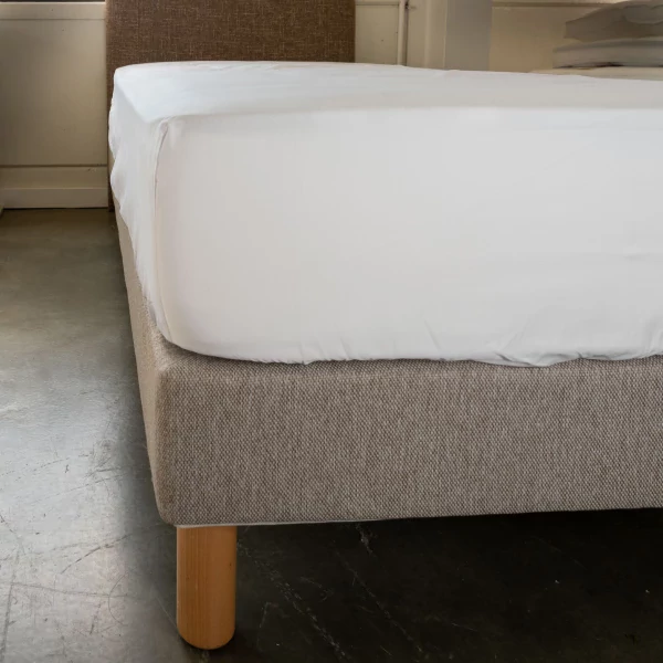 Laundry T260: Fitted Sheets / Flat Sheets