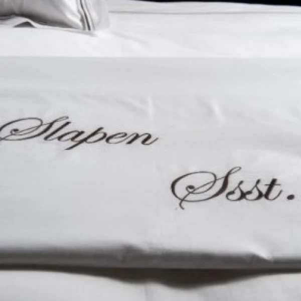 Personalized bed linen